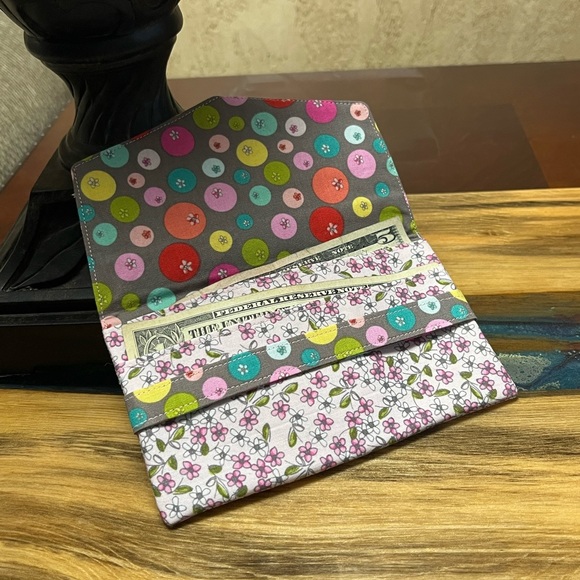 Flowers and Dots Cash Envelope/Receipt holder Fabric Handmade Wallet - Picture 4 of 4